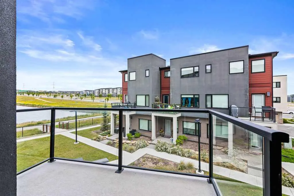 218 Sherwood Square NW, #603
