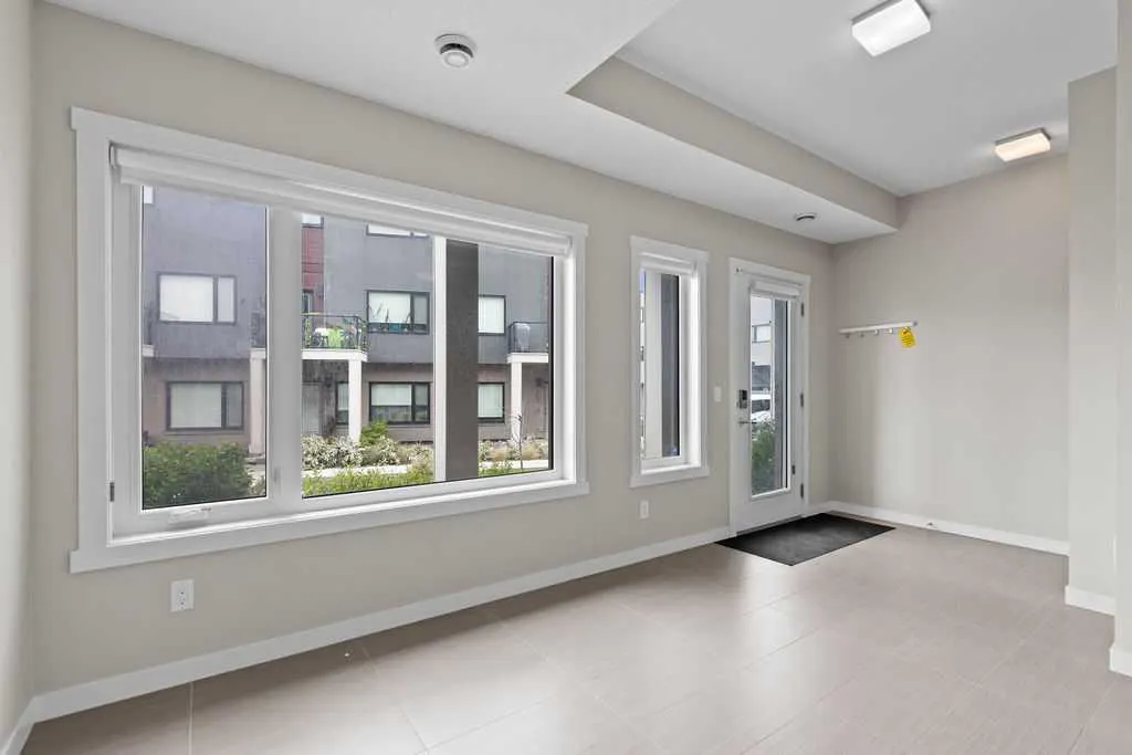 218 Sherwood Square NW, #603