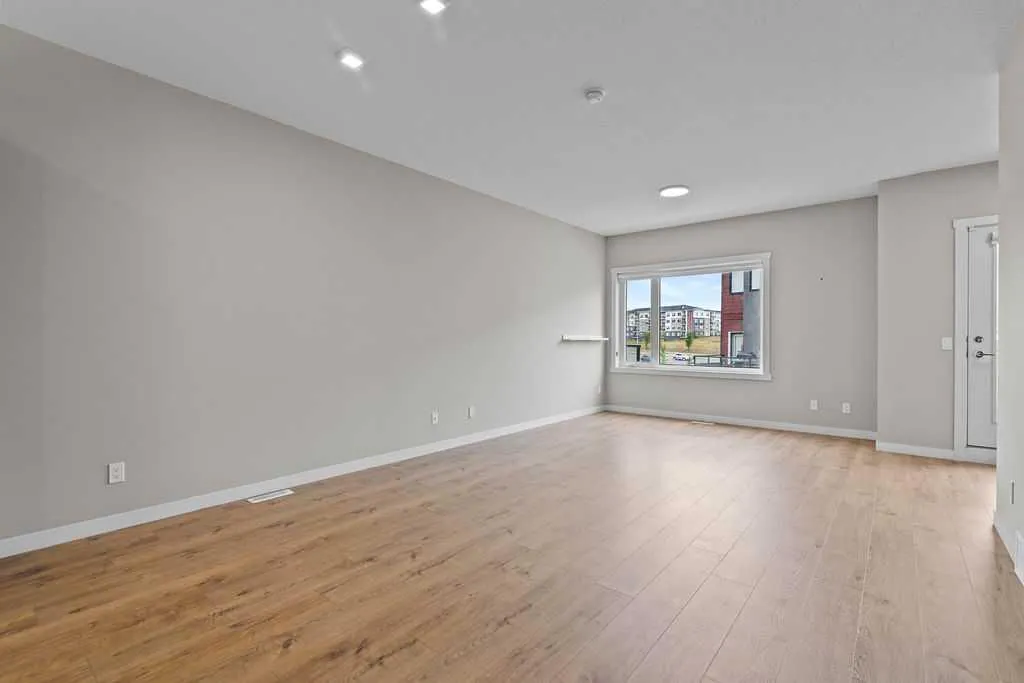 218 Sherwood Square NW, #603
