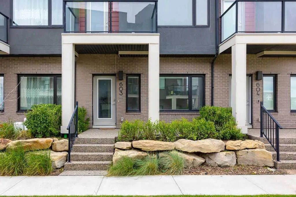 218 Sherwood Square NW, #603