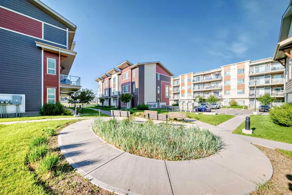 223 Harvest Hills Common NE