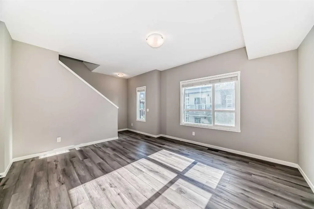 223 Harvest Hills Common NE