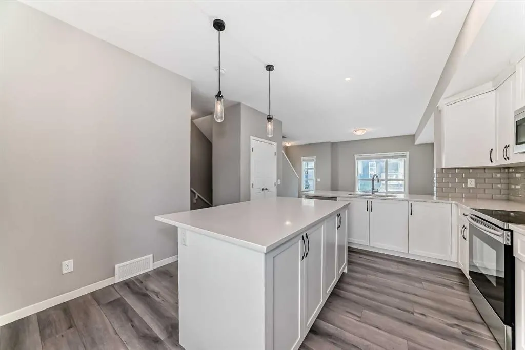 223 Harvest Hills Common NE