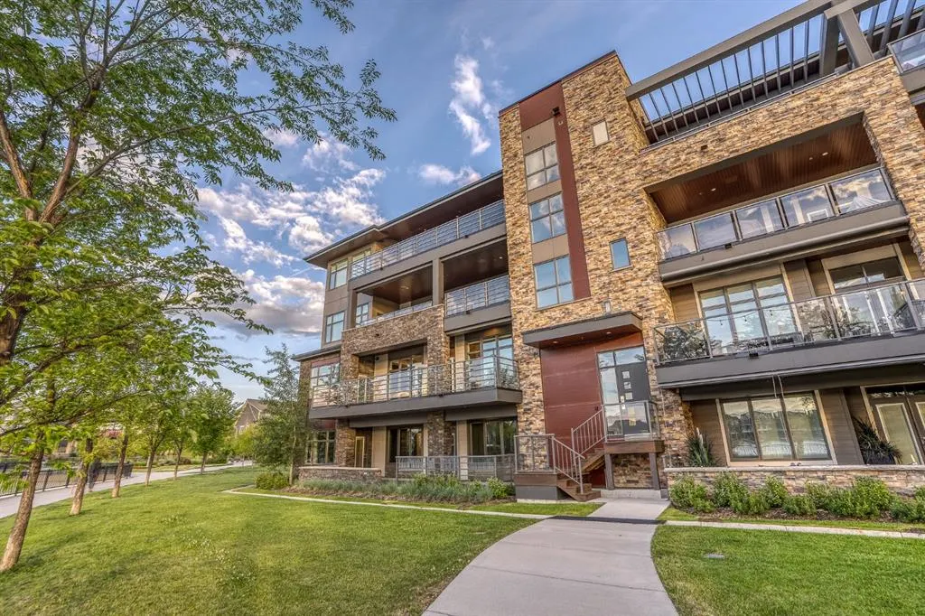 29 Mahogany Circle SE, #102