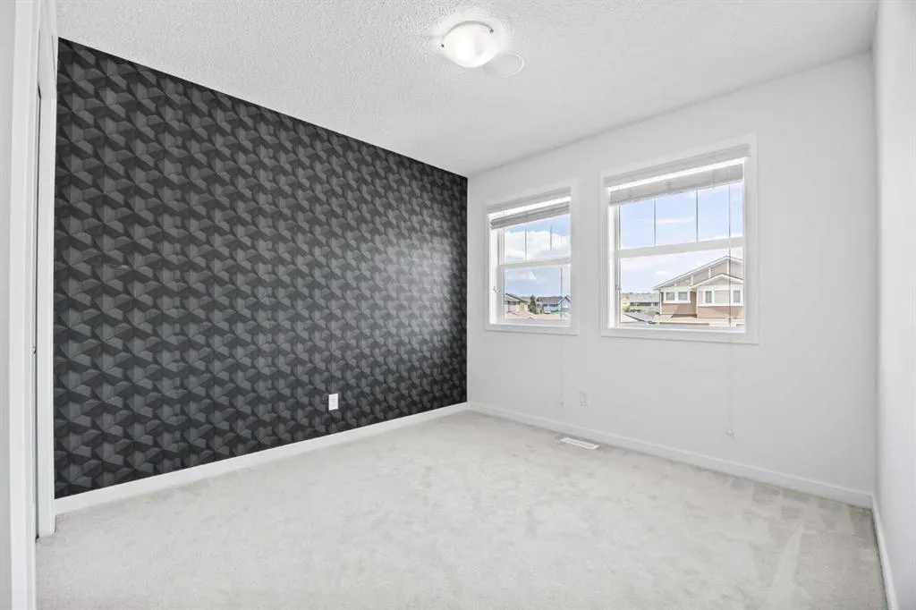 237 Auburn Meadows Boulevard SE