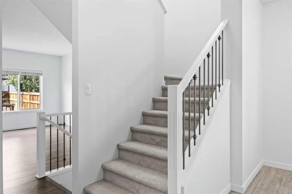 237 Auburn Meadows Boulevard SE