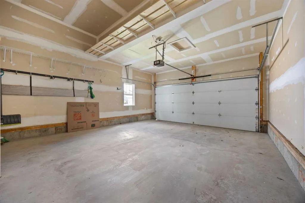 237 Auburn Meadows Boulevard SE