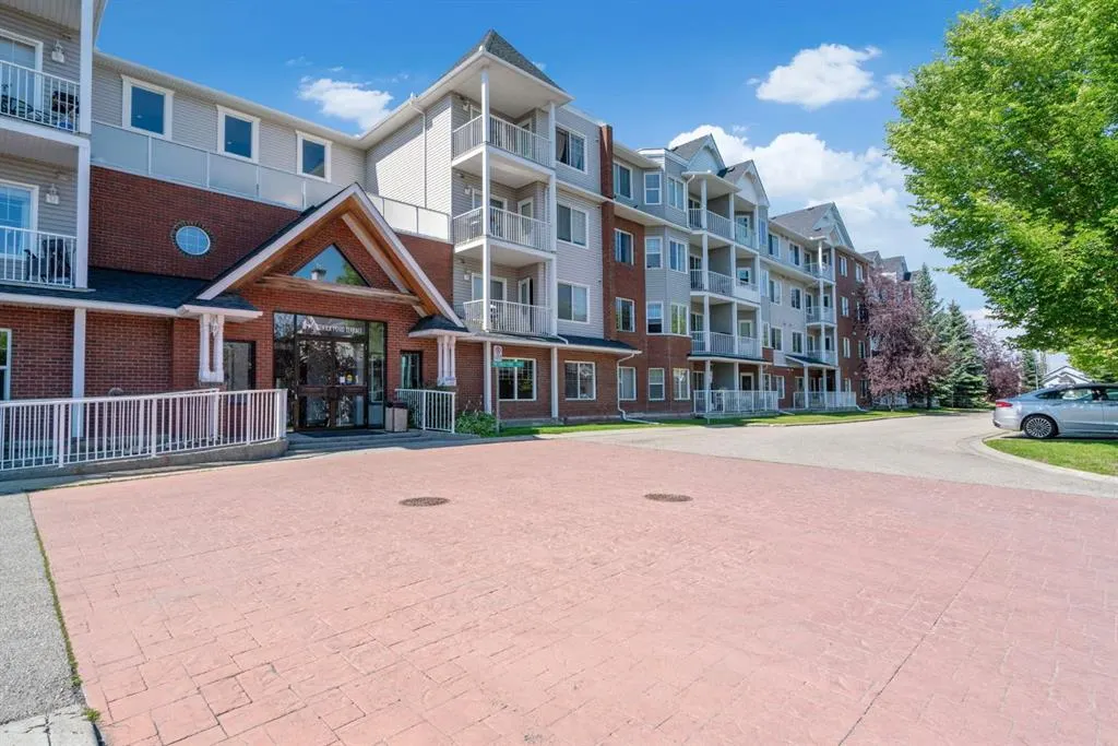 8 Prestwick Pond Terrace SE, #419