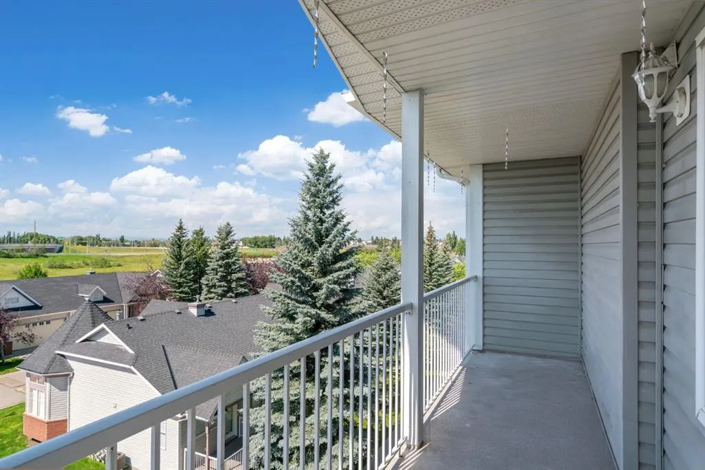 8 Prestwick Pond Terrace SE, #419