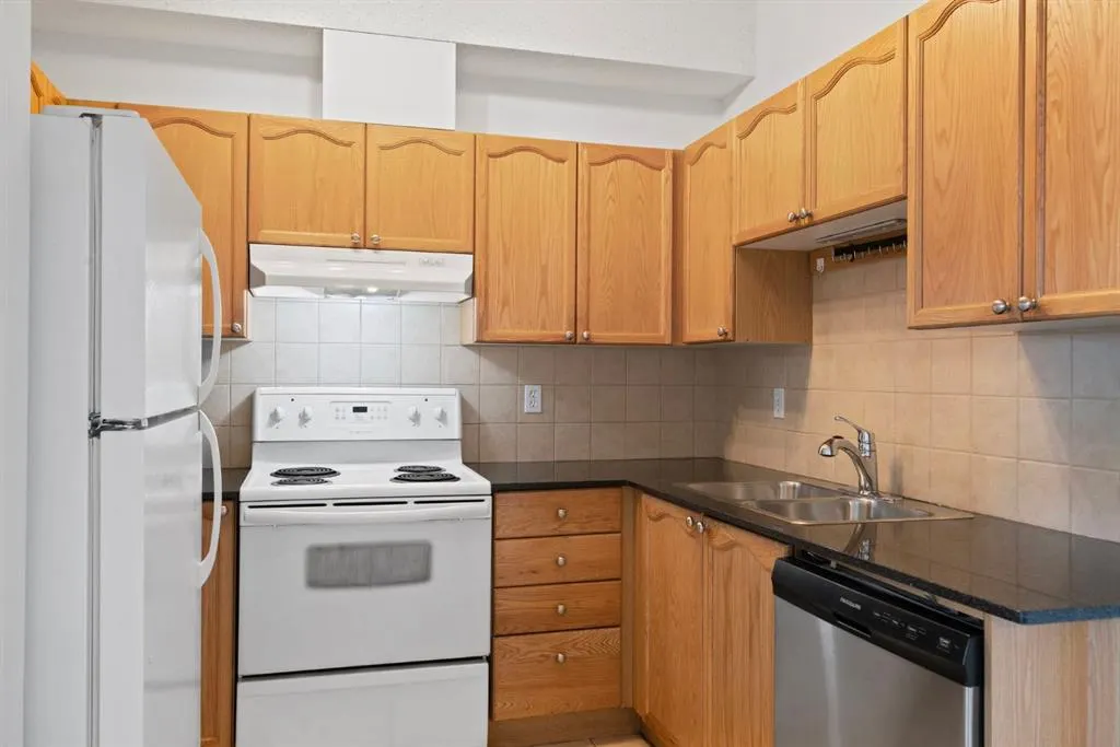8 Prestwick Pond Terrace SE, #419