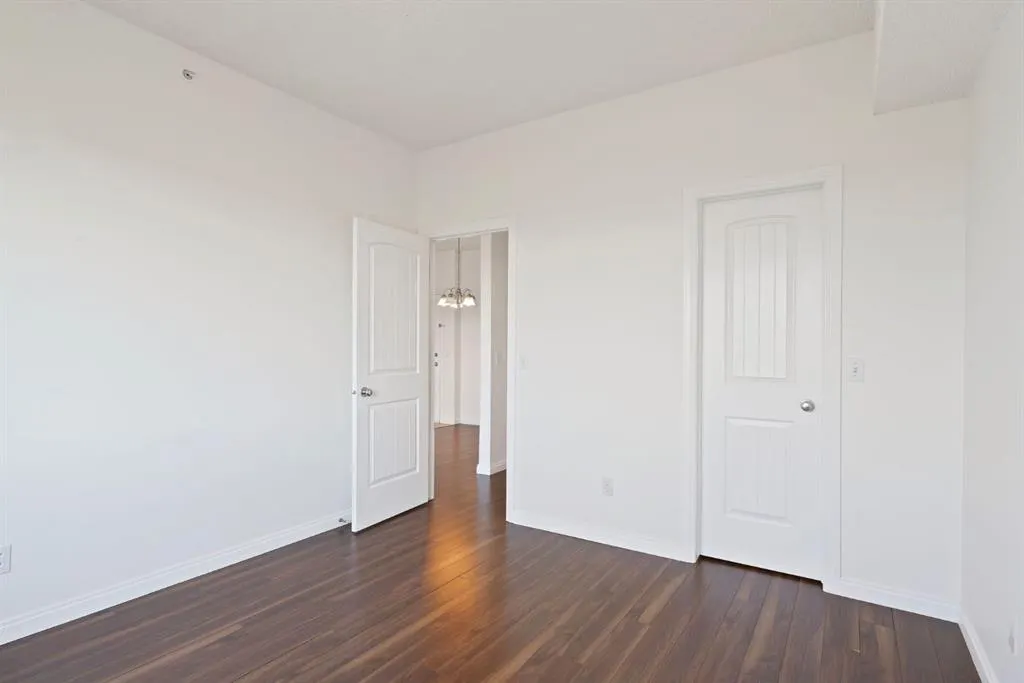 8 Prestwick Pond Terrace SE, #419