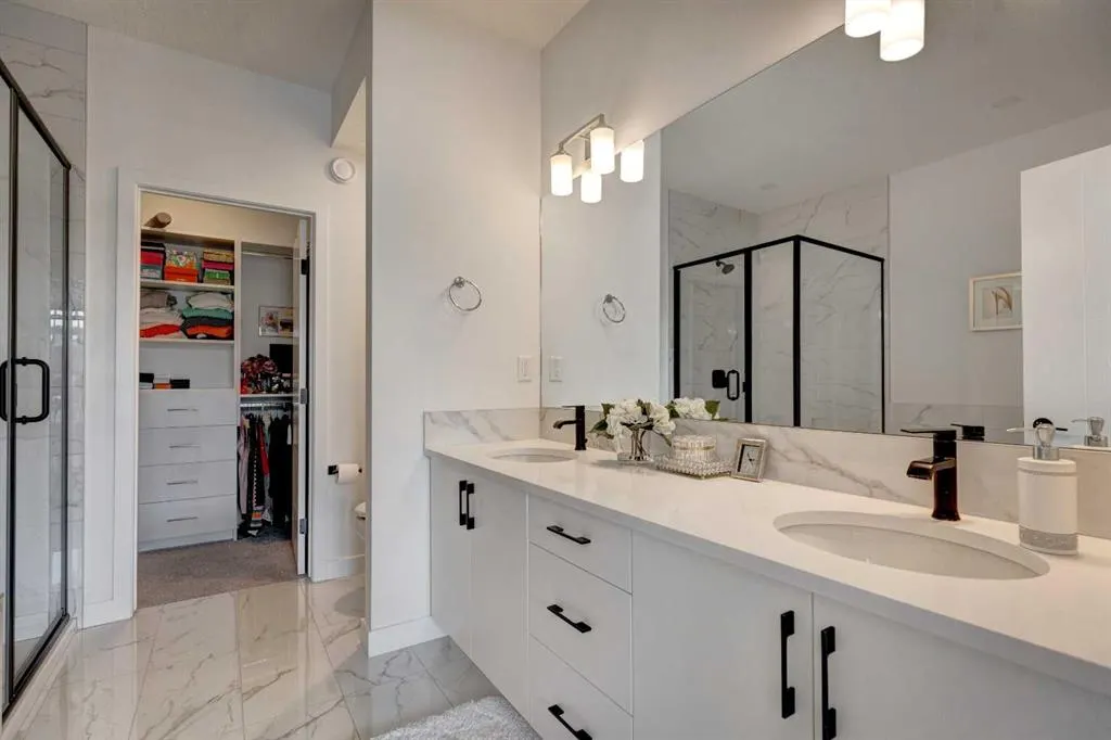 119 Marina Cove SE