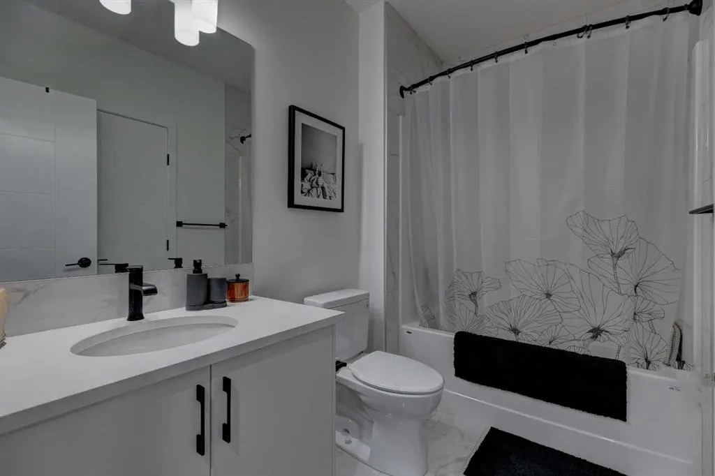119 Marina Cove SE
