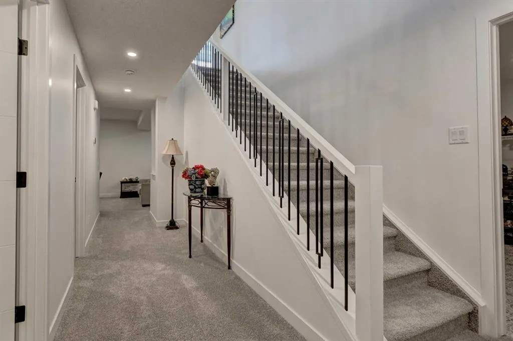 119 Marina Cove SE
