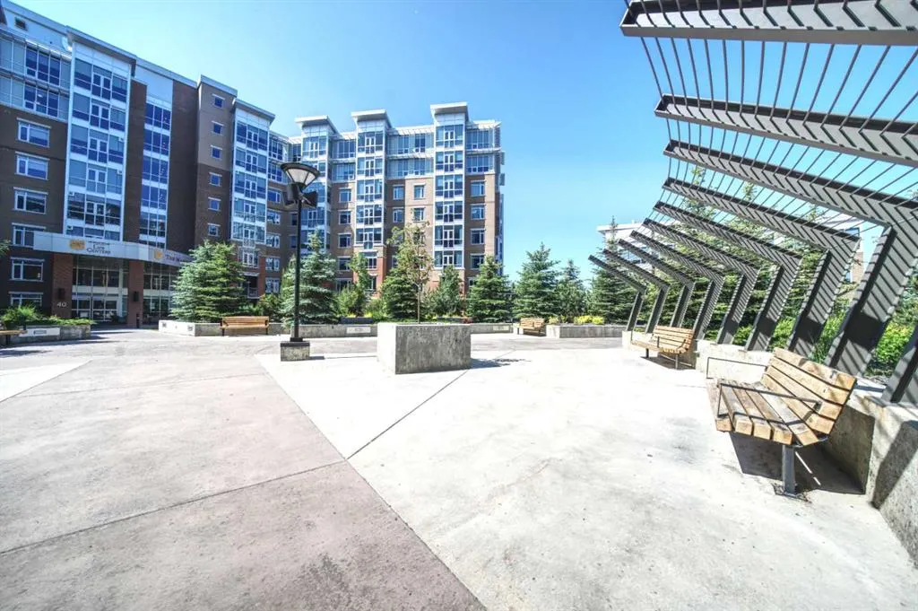 24 Varsity Estates Circle NW, #307