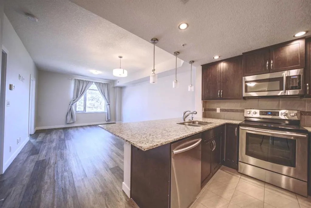 24 Varsity Estates Circle NW, #307