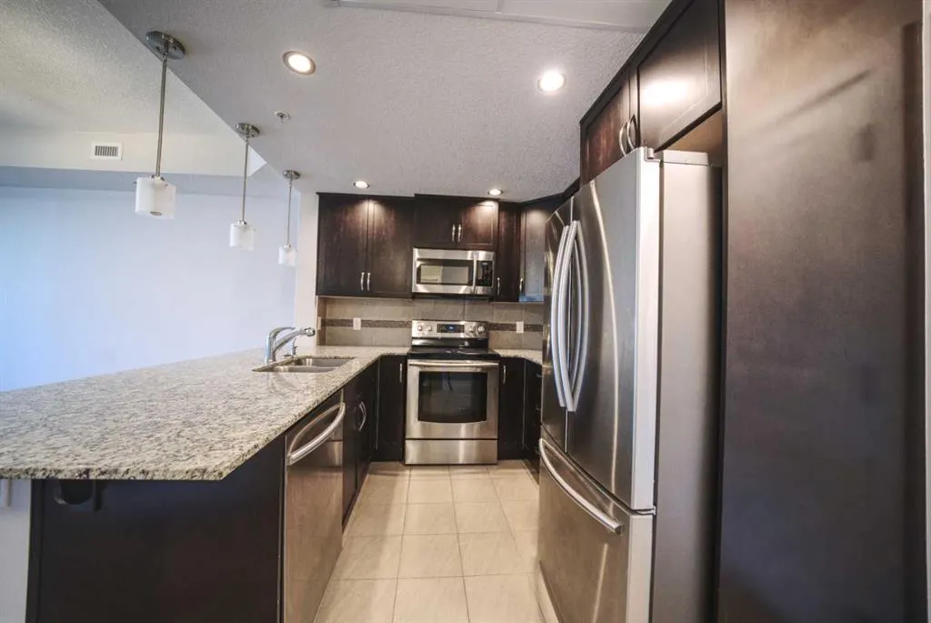 24 Varsity Estates Circle NW, #307