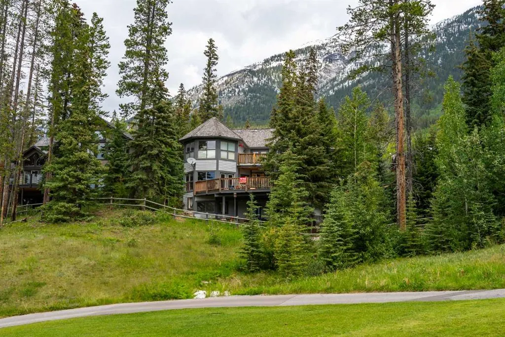 129 Silvertip Ridge