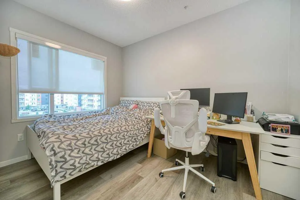 80 Carrington Plaza NW, #406