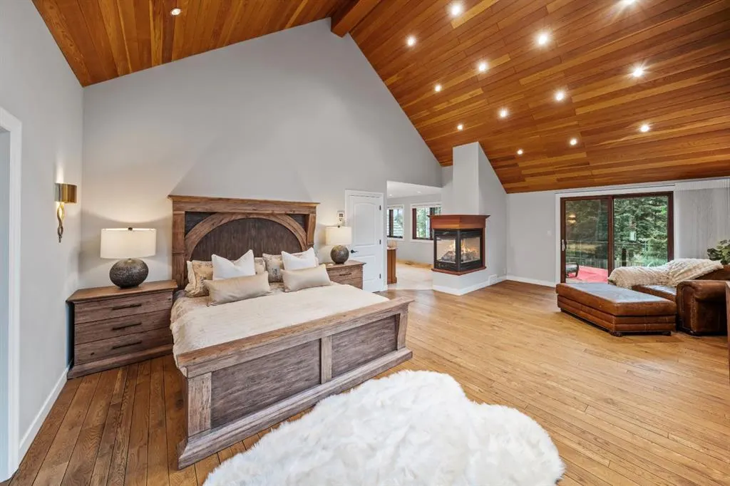 5 Woodside Lane