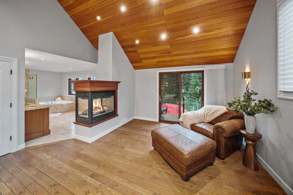 5 Woodside Lane