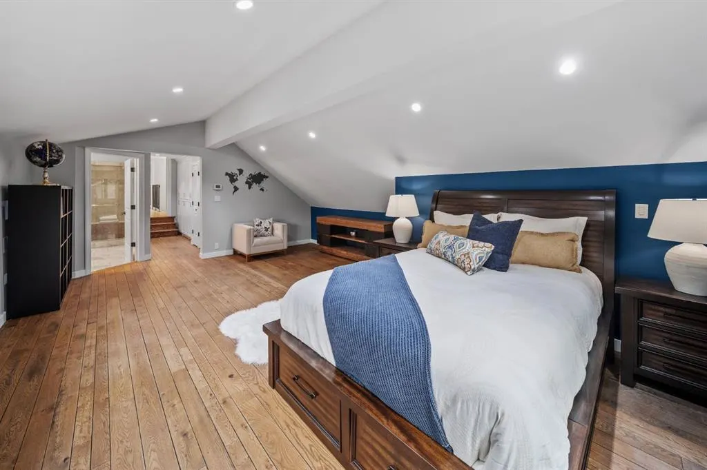5 Woodside Lane