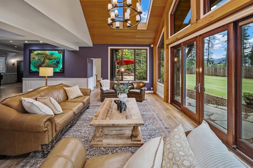 5 Woodside Lane