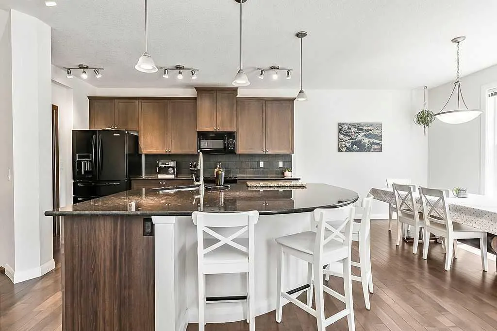 11 Westridge Rise