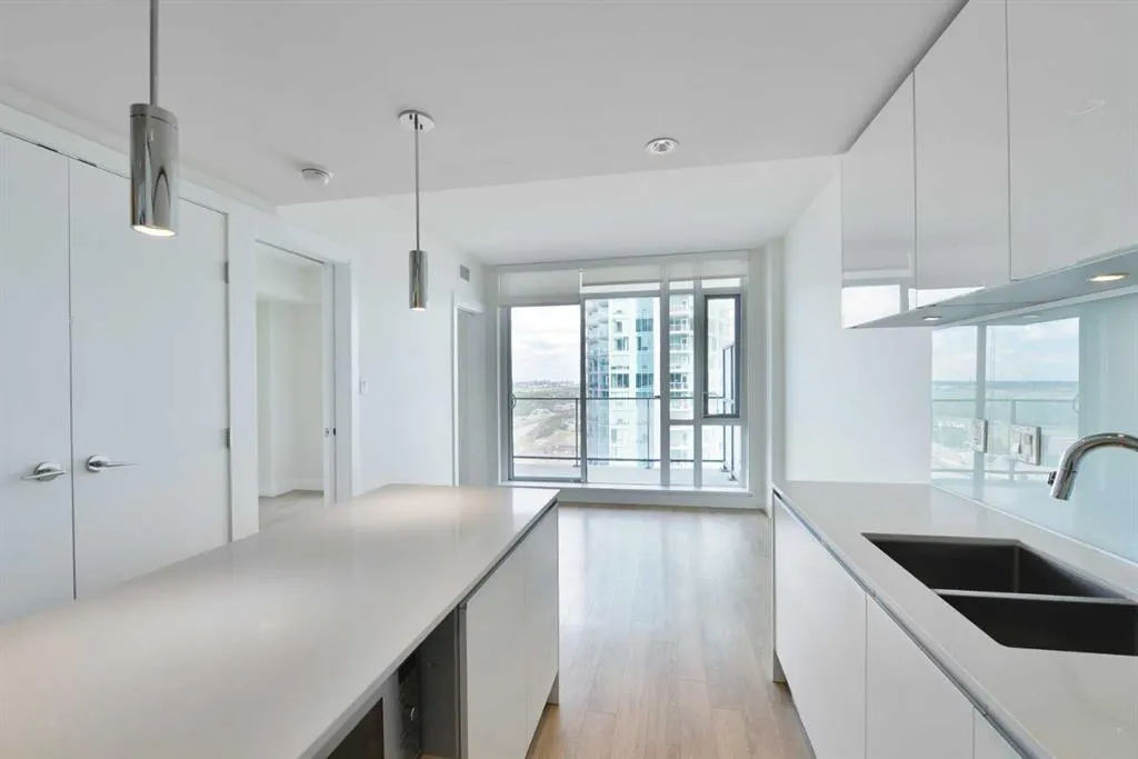 1122 3 Street SE, #2003