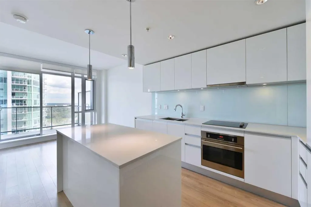 1122 3 Street SE, #2003