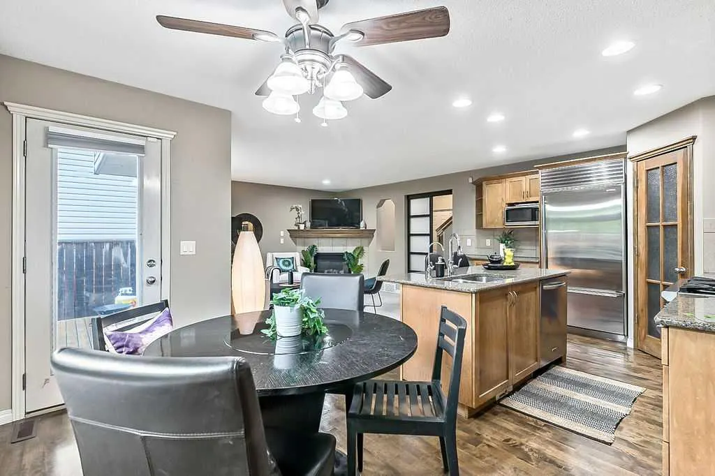 18 Auburn Bay Court SE