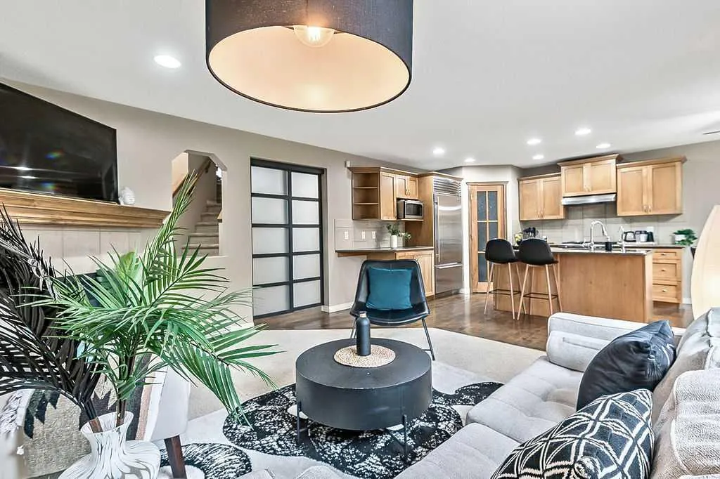 18 Auburn Bay Court SE