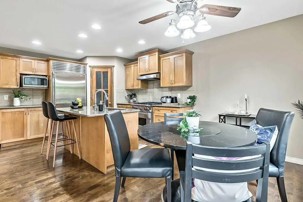 18 Auburn Bay Court SE