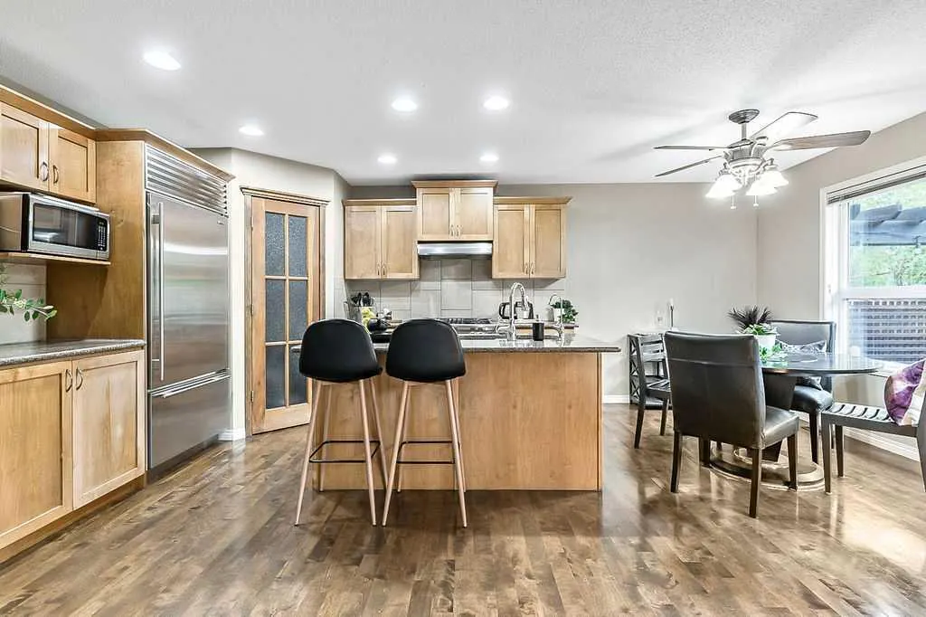 18 Auburn Bay Court SE