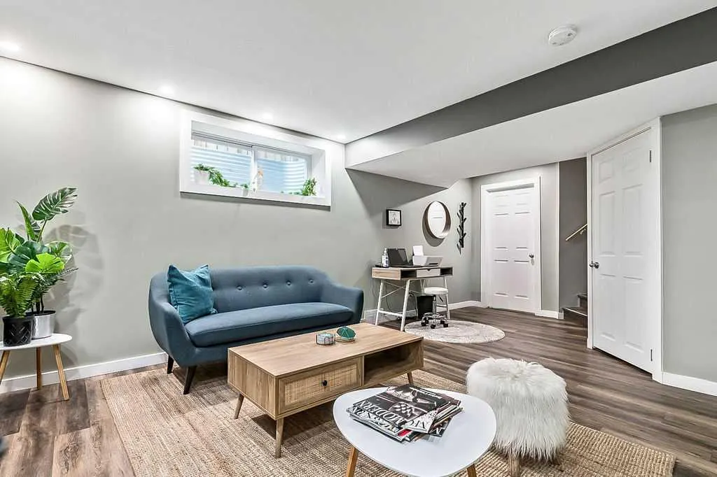 18 Auburn Bay Court SE