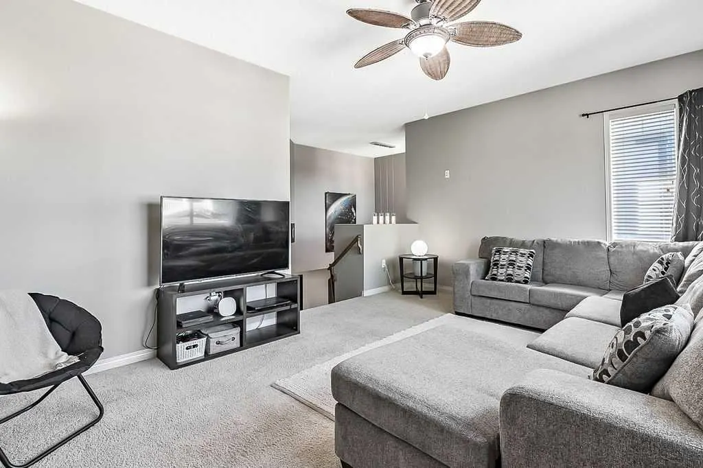 18 Auburn Bay Court SE