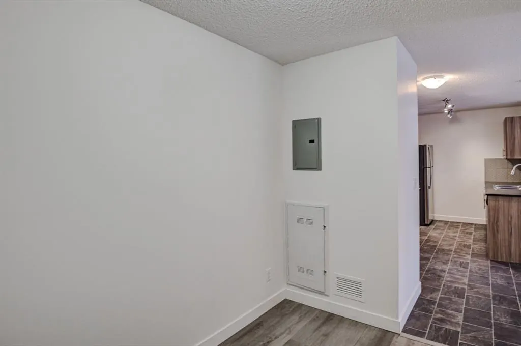 1317 27 Street SE, #1211
