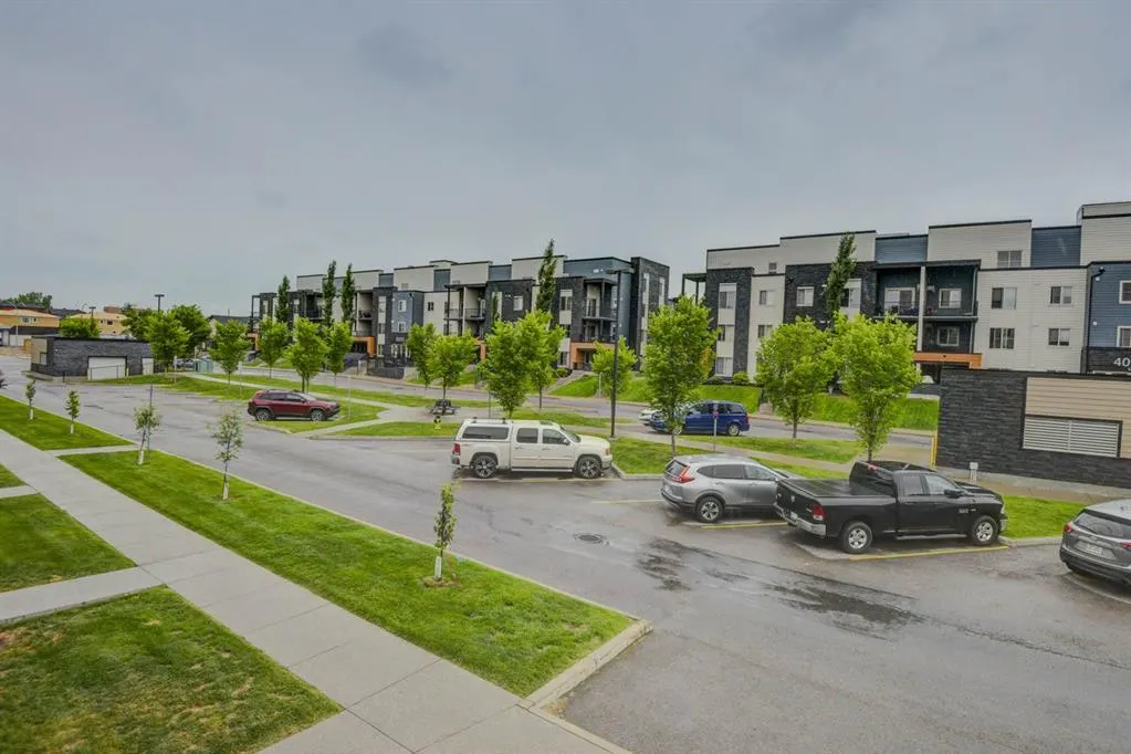 1317 27 Street SE, #1211