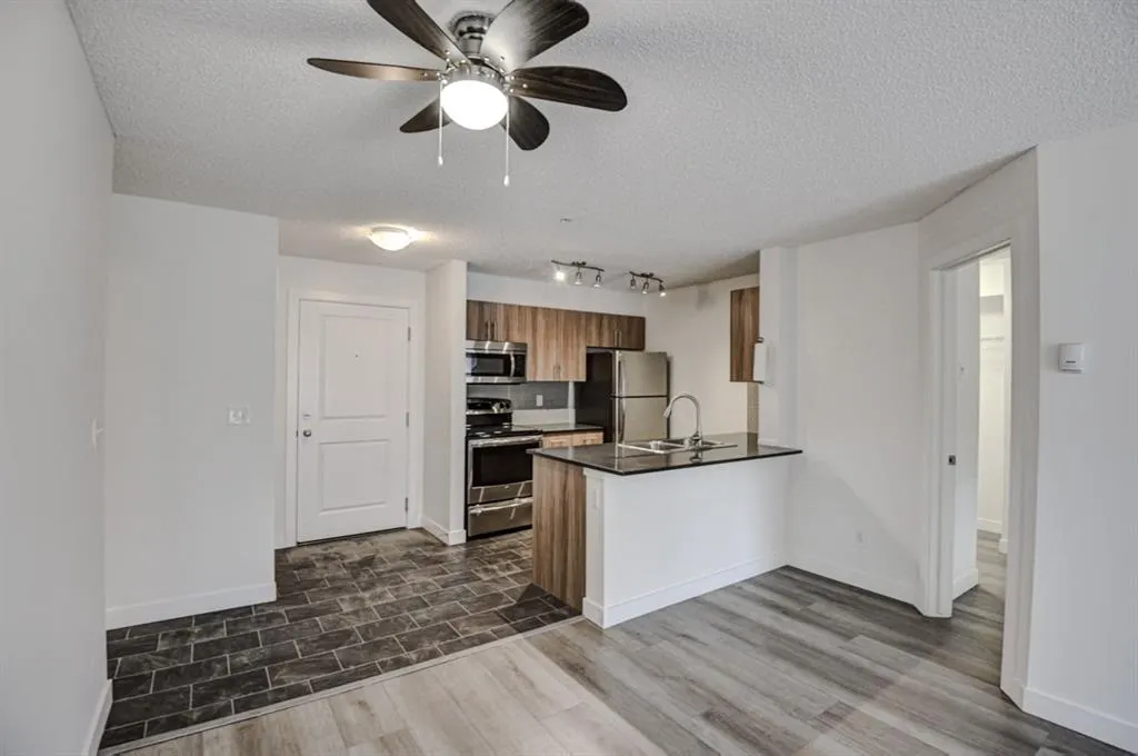 1317 27 Street SE, #1211
