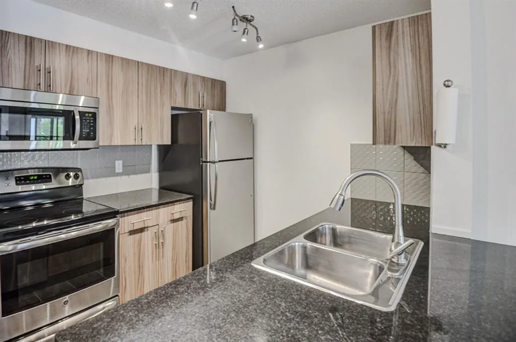 1317 27 Street SE, #1211