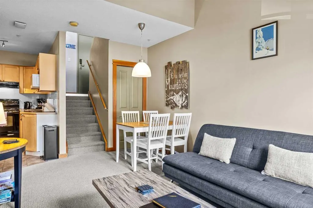 109 Montane Road, #326
