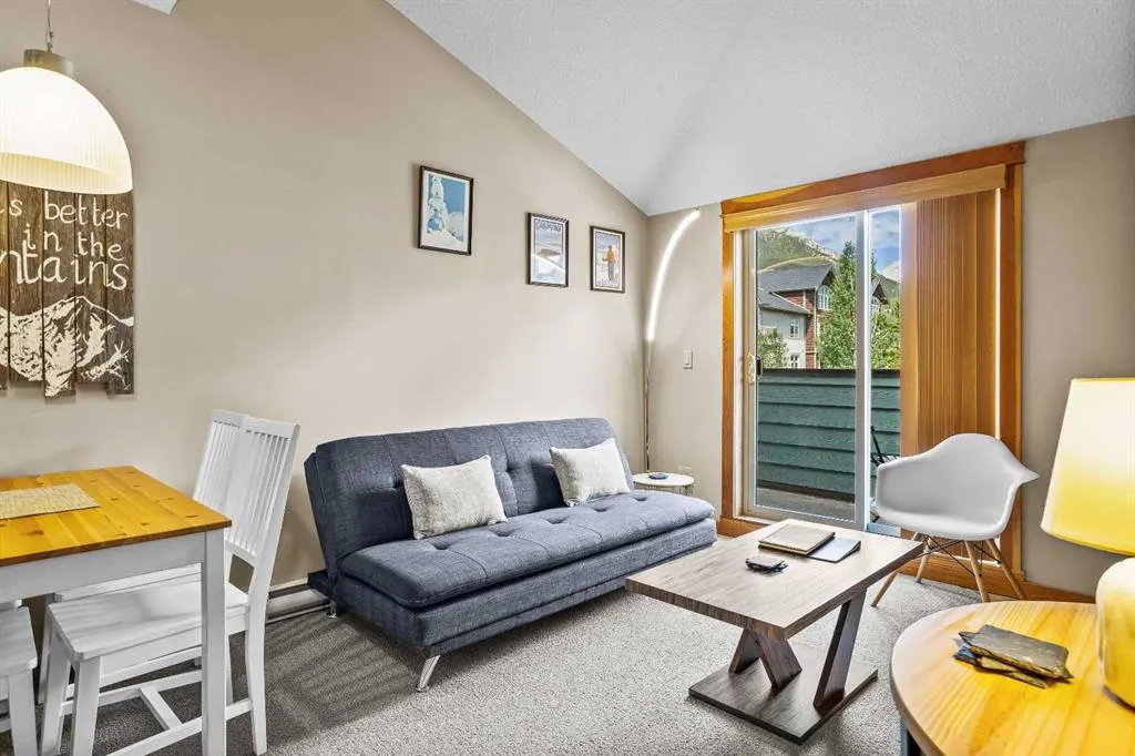 109 Montane Road, #326