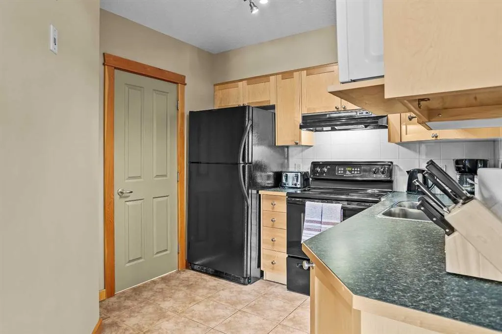 109 Montane Road, #326