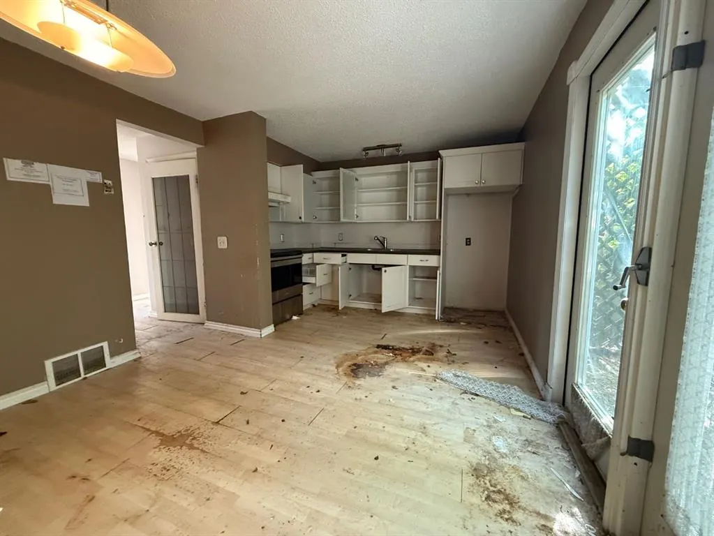 105 Windsor Drive
