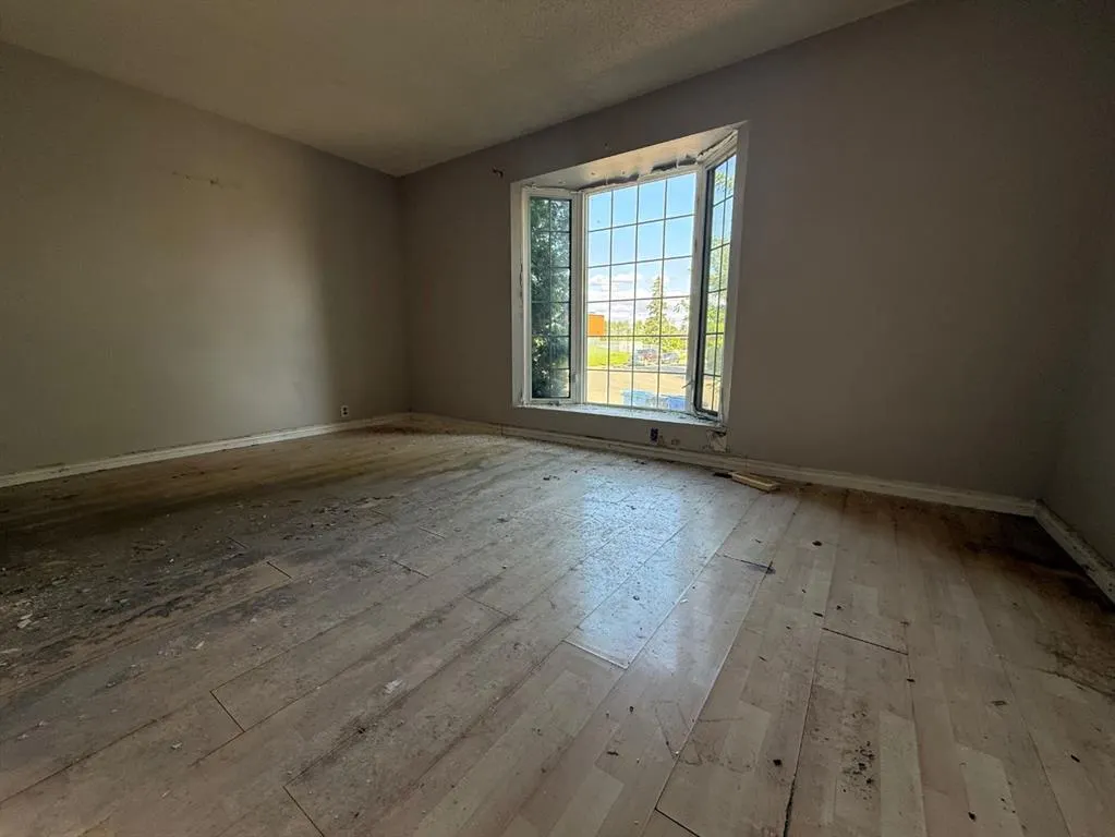 105 Windsor Drive