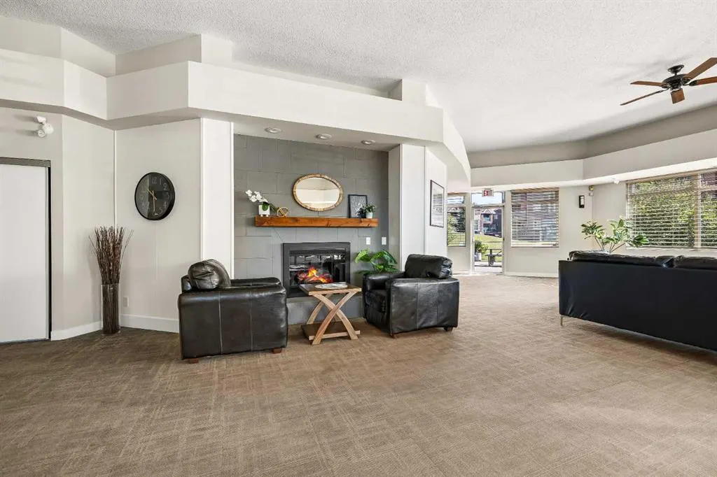 1714 Edenwold Heights NW, #1714