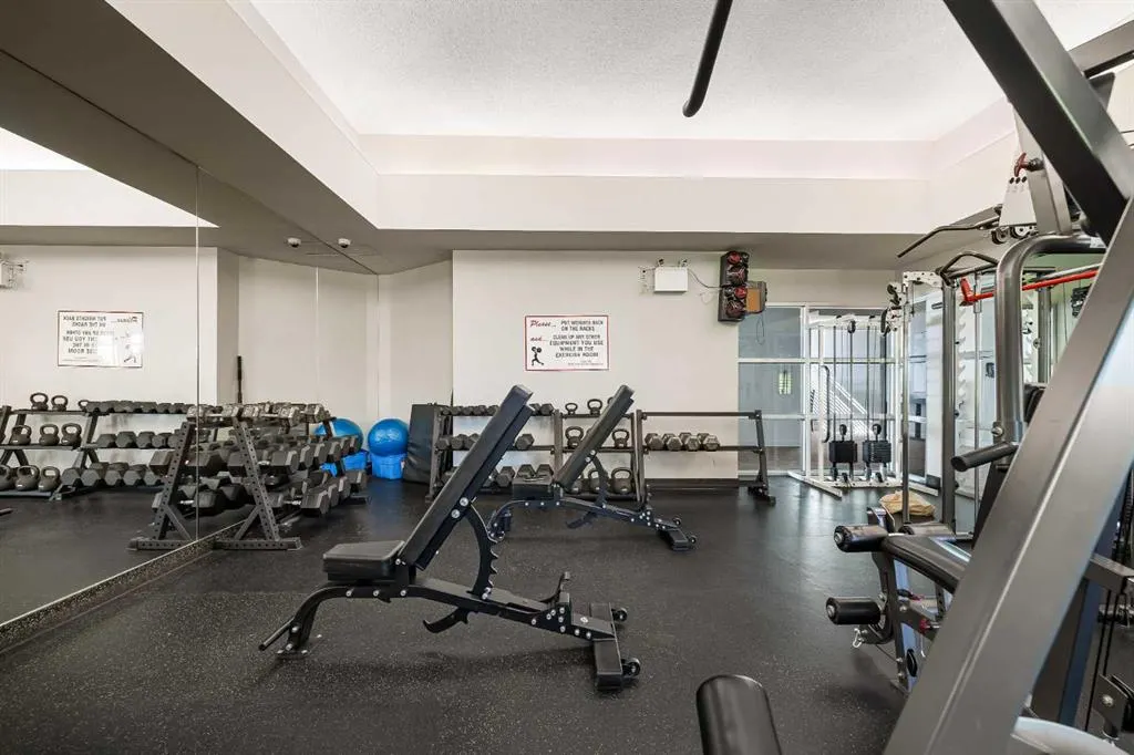 1714 Edenwold Heights NW, #1714