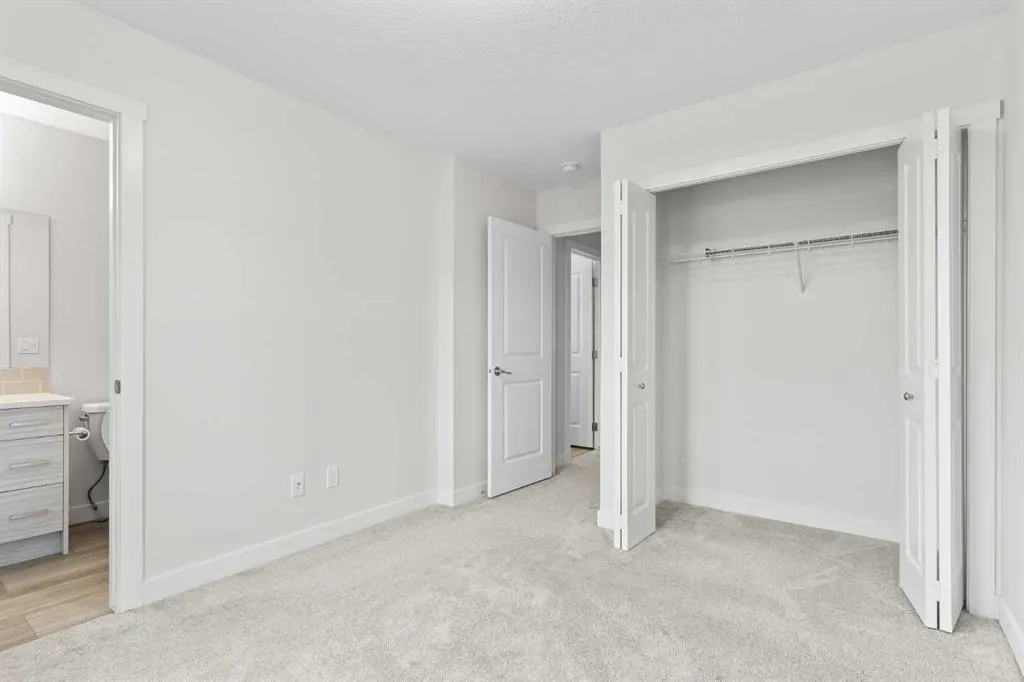 115 Sagewood Drive SW, #701