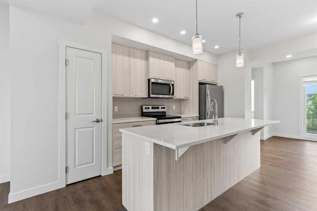 115 Sagewood Drive SW, #701