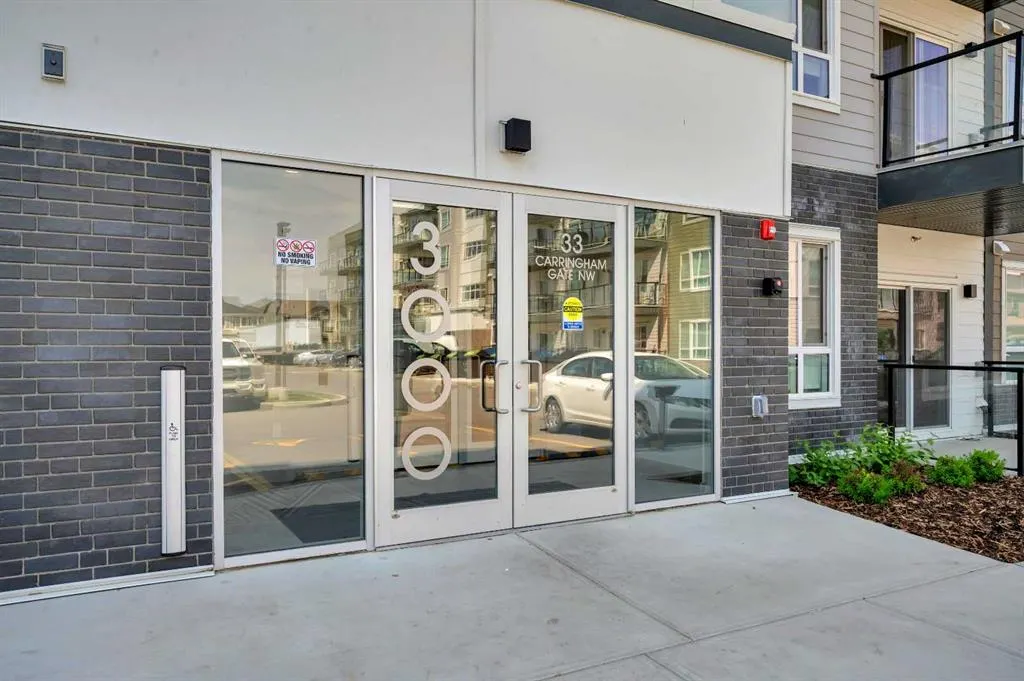 33 Carringham Gate NW, #3204
